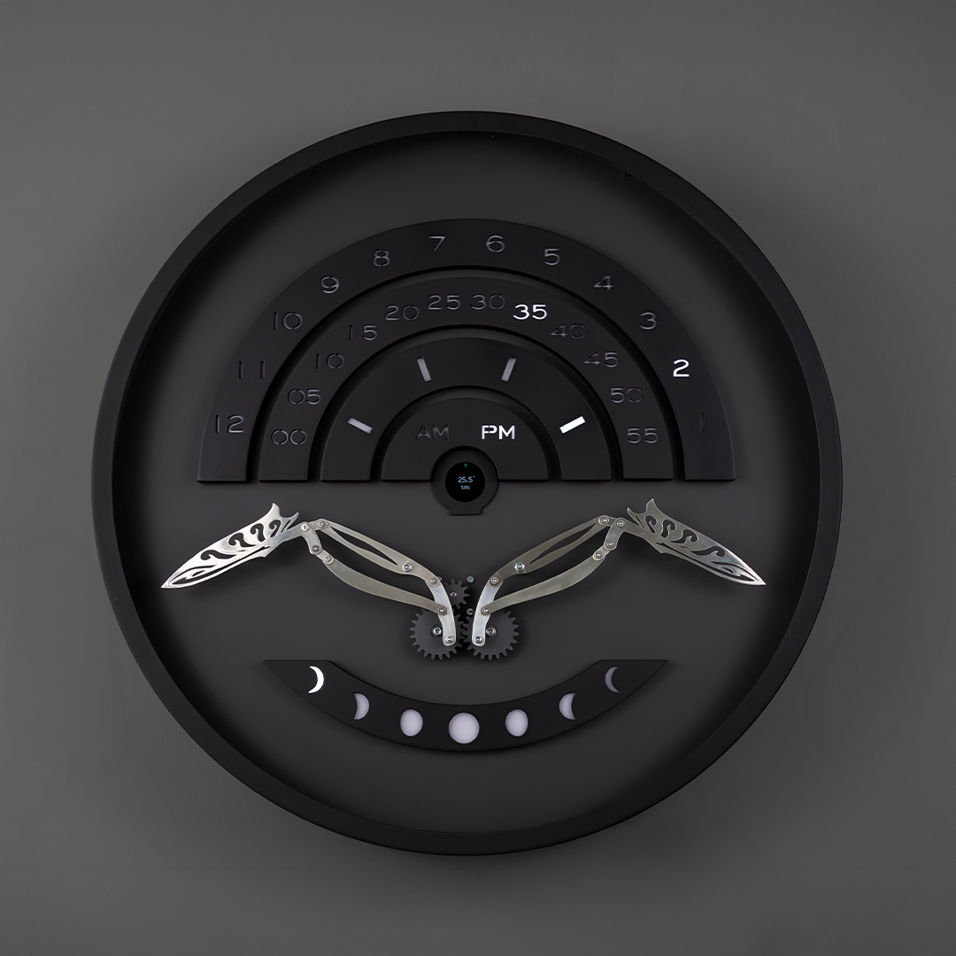 OMORA MUVAQQIT — Noir Silver Edition