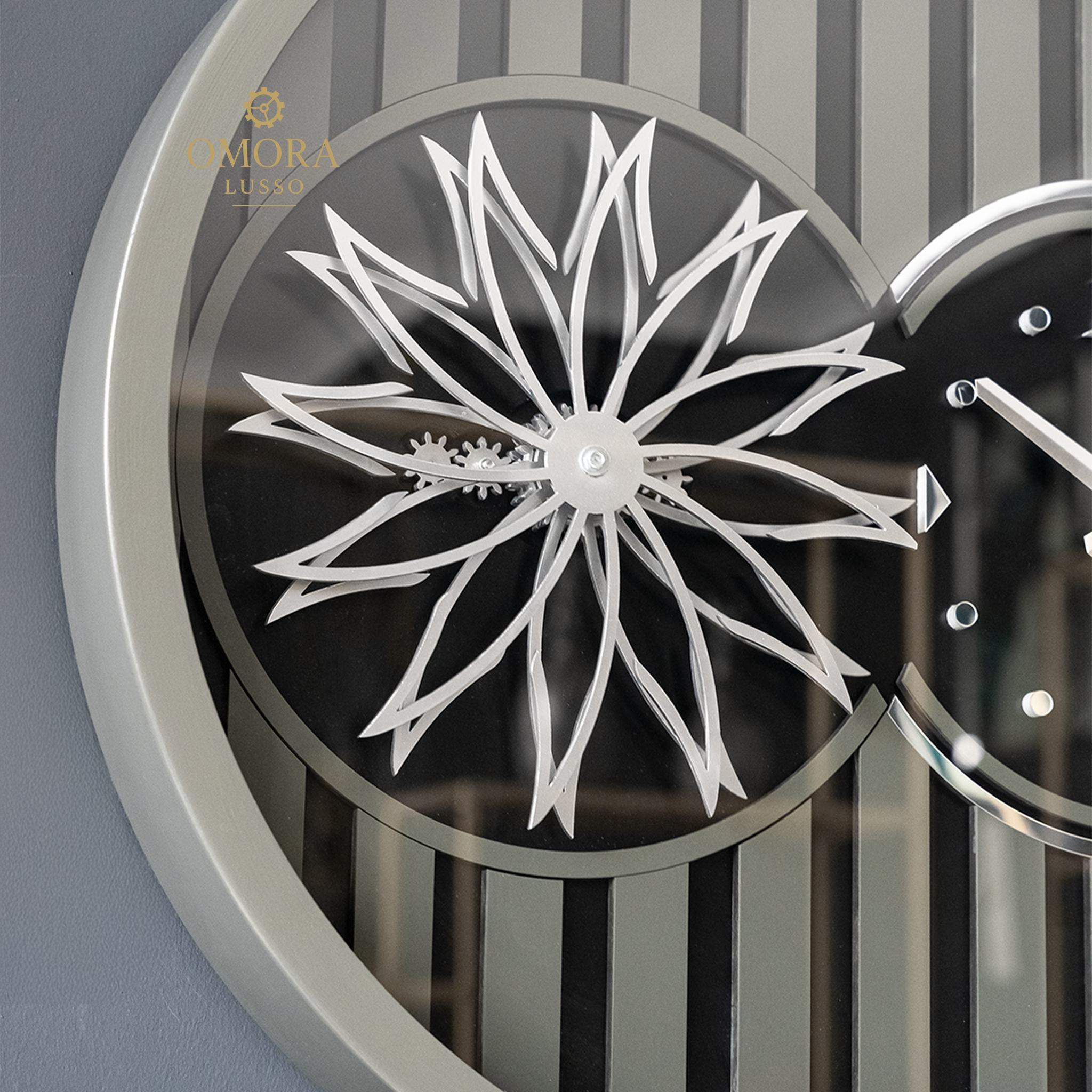 OMORA Propeller Motion — Matte Khaki Edition