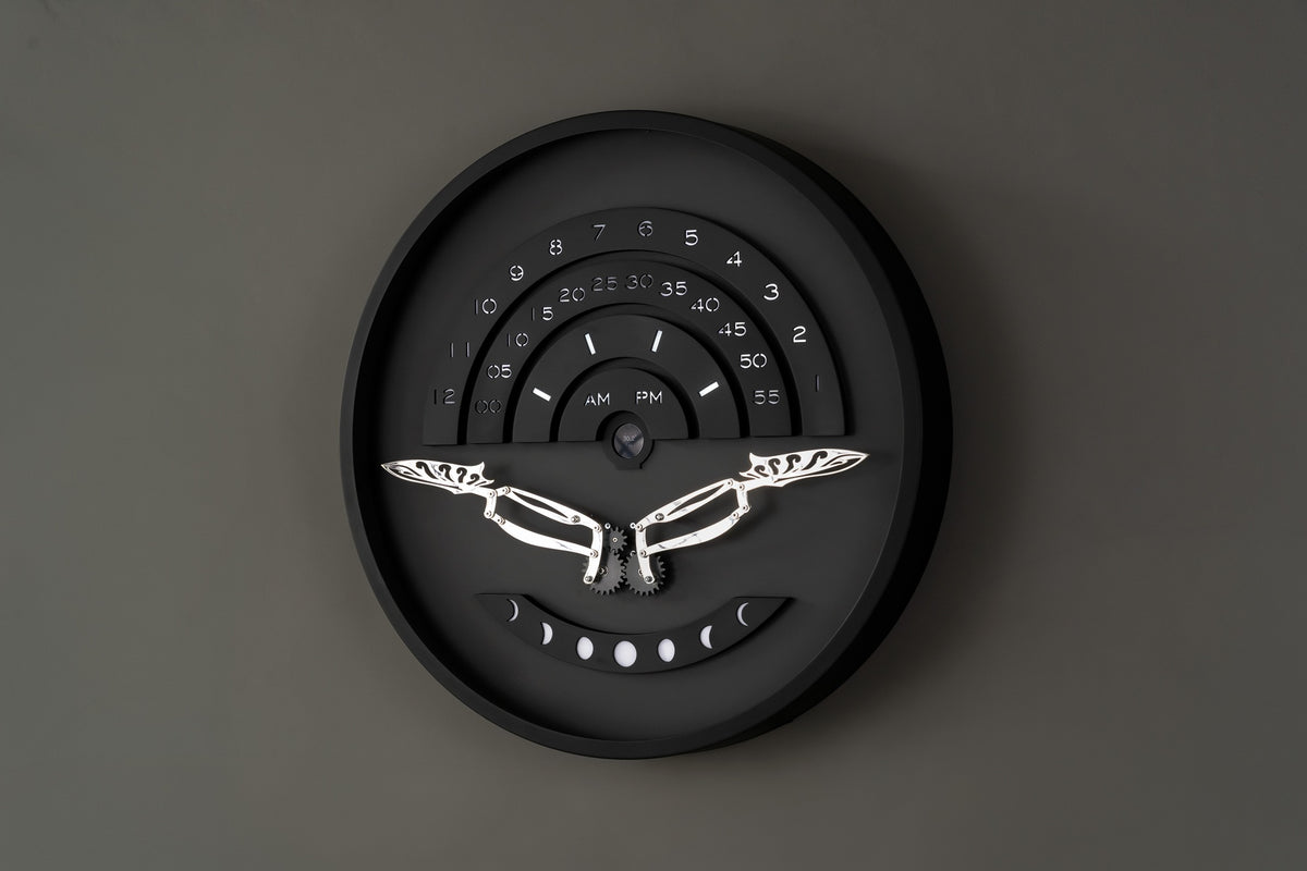 OMORA MUVAQQIT — Noir Silver Edition